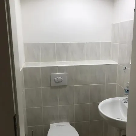 Zur Schwalbe Holiday home Saal
